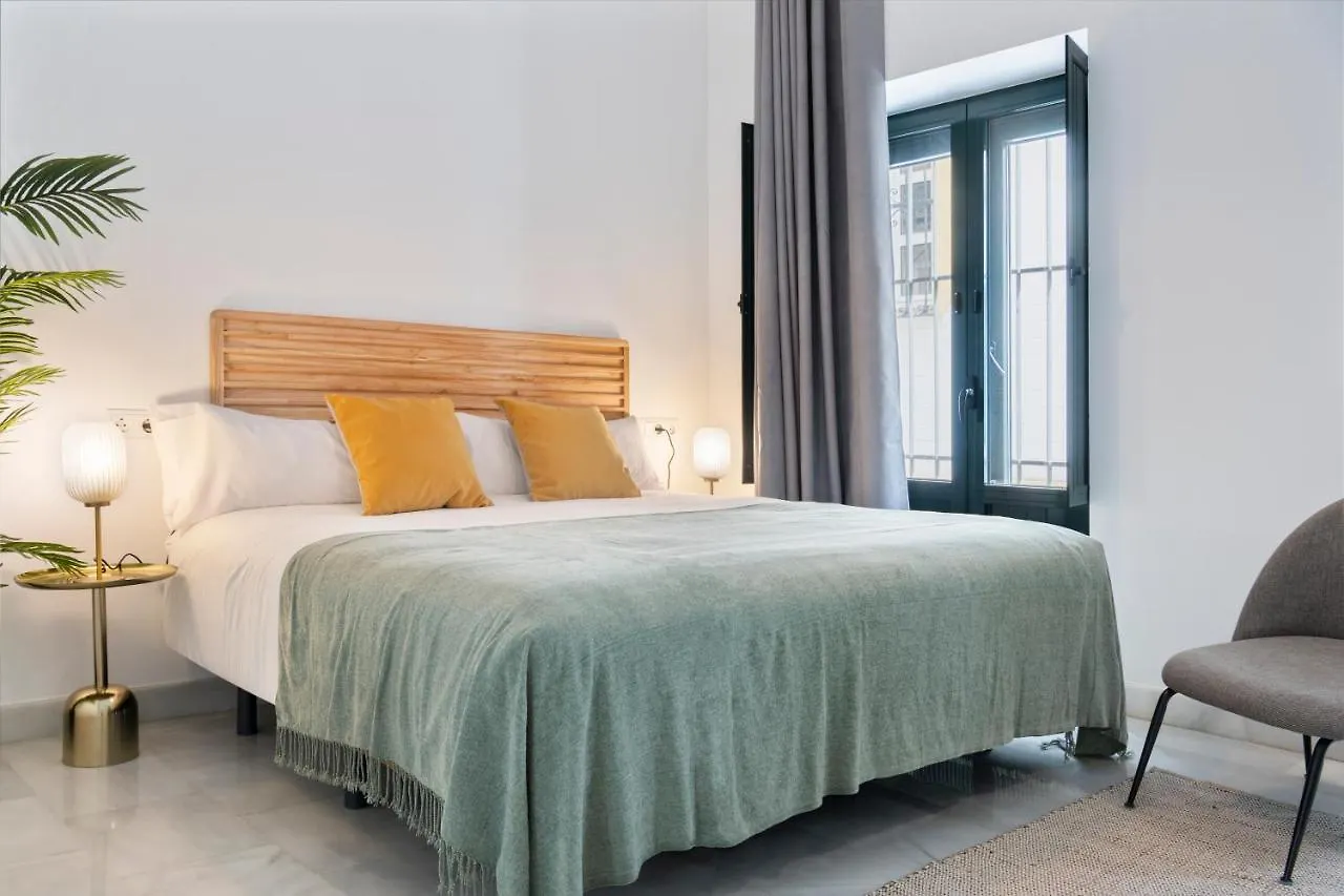 Suites Maestranza - Refinadores By Magno Apartments Seville 0*,
